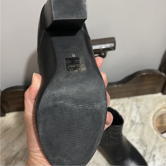 Steve Madden Gasto Leather Ankle Boots - Picture 9 of 10